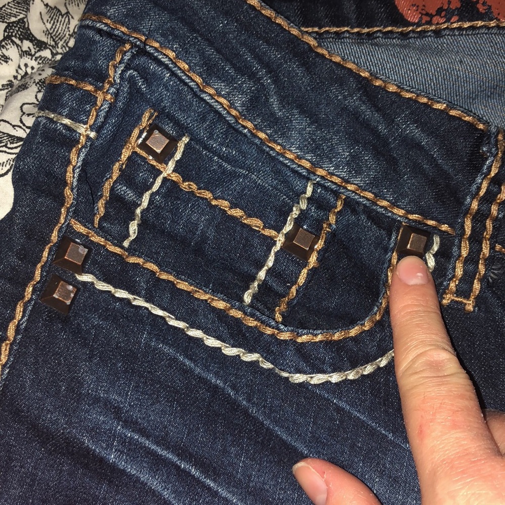 Dollhouse Jeans🔥 - Picture 9 of 9